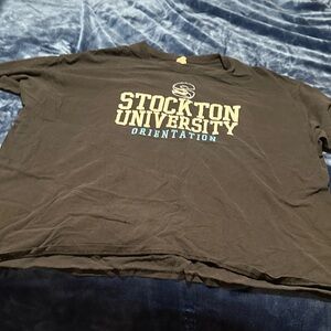 Stockton University Orientation Black Tee